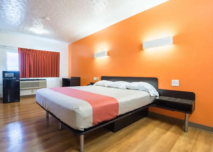 Americas Value Az Hotel